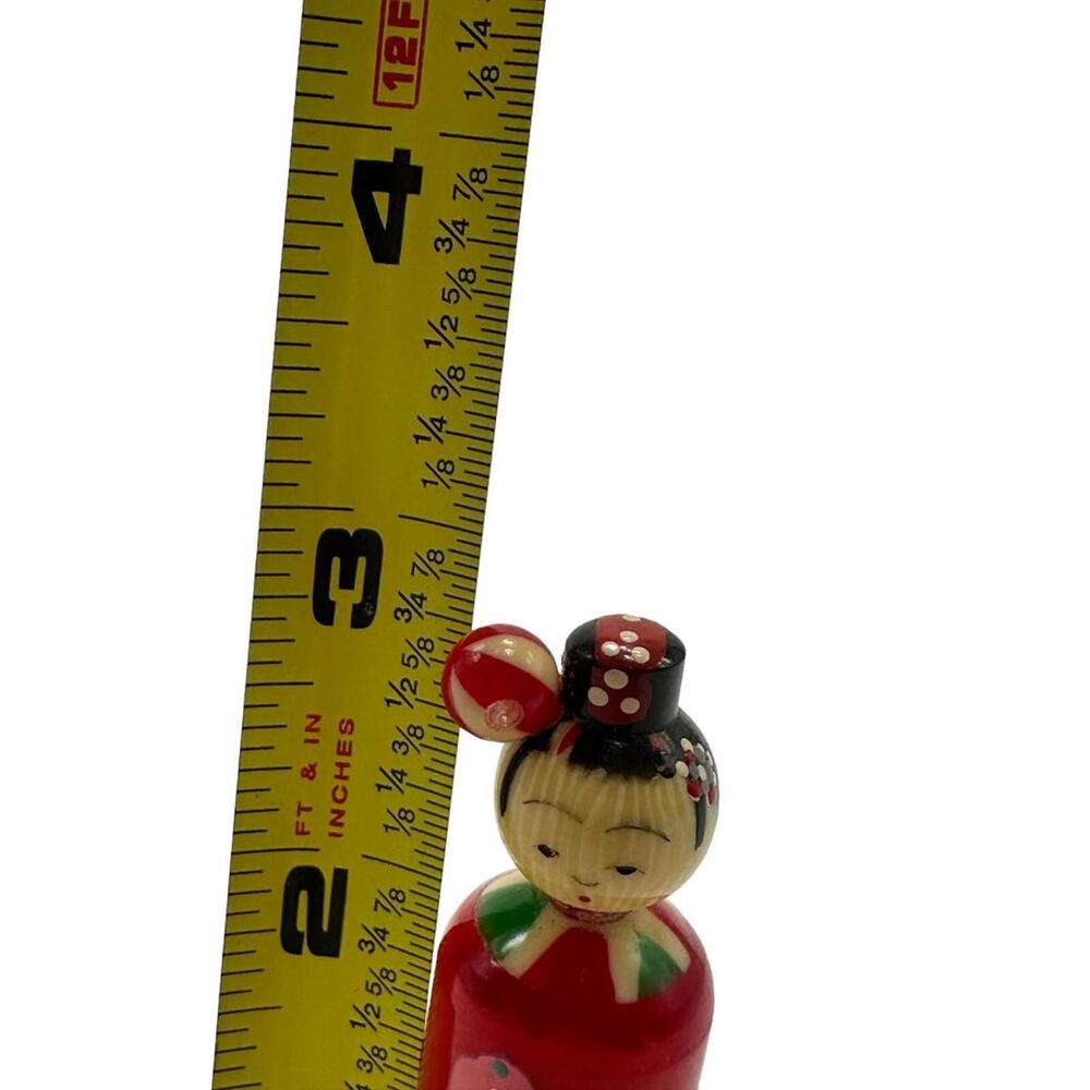 Vintage Japanese Woman Figure Celluloid Paintbrush Set 3"x1" - Picture 10 of 10